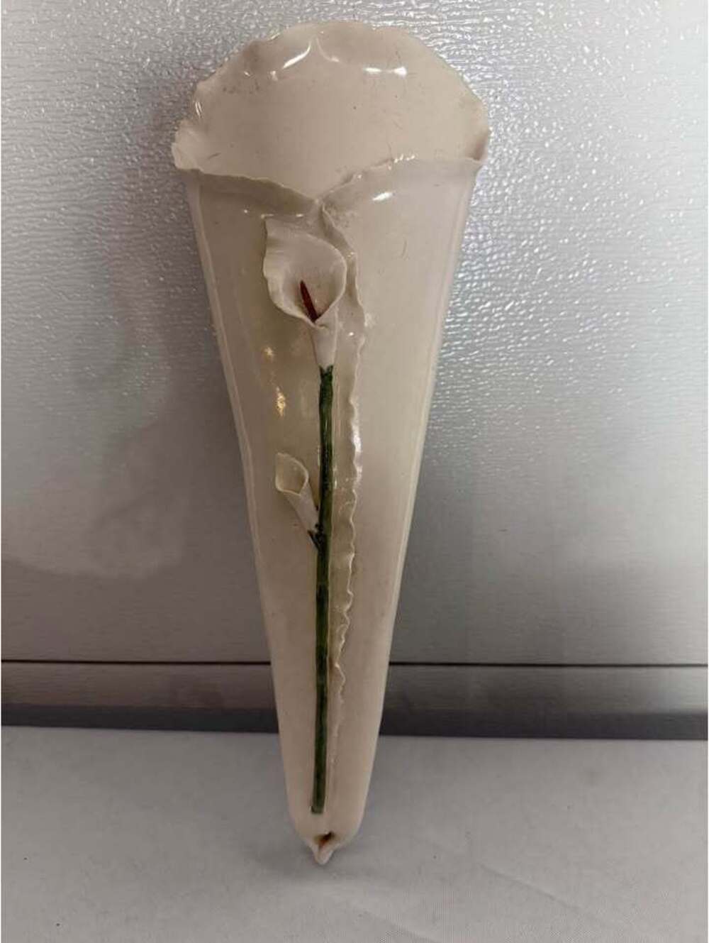 Ceramic Calla Lily Wall Pocket Vase